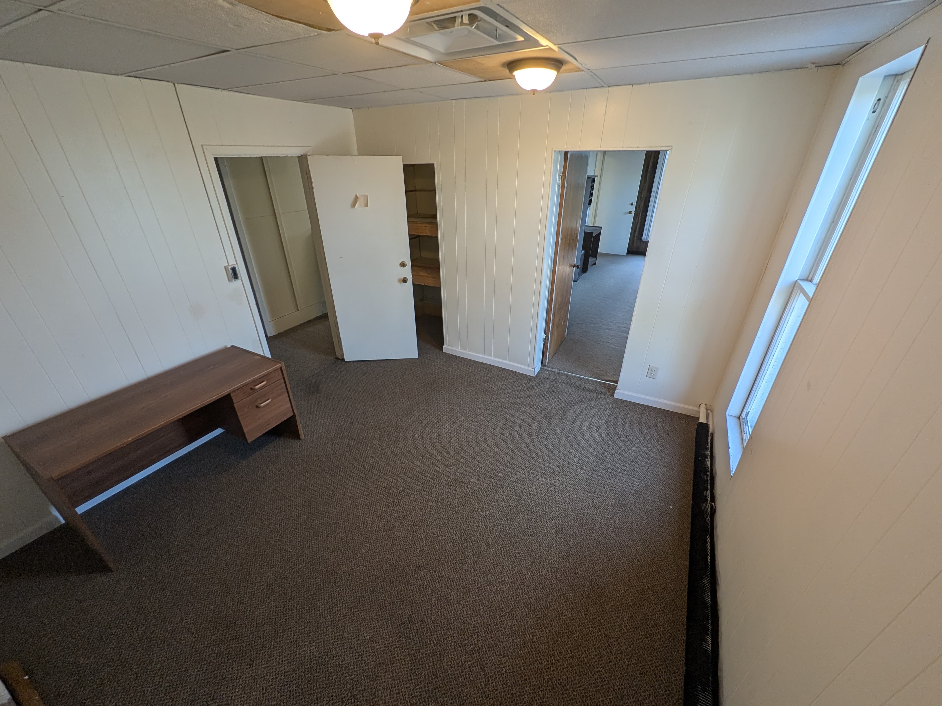 Office 6 - Image 1: rkpmsuites.com